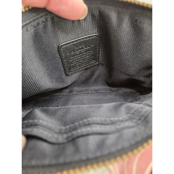 Coach Corner Zip Wristlet CBP22 Gold Black Leopard Print Pebble Leather - Picture 5 of 8